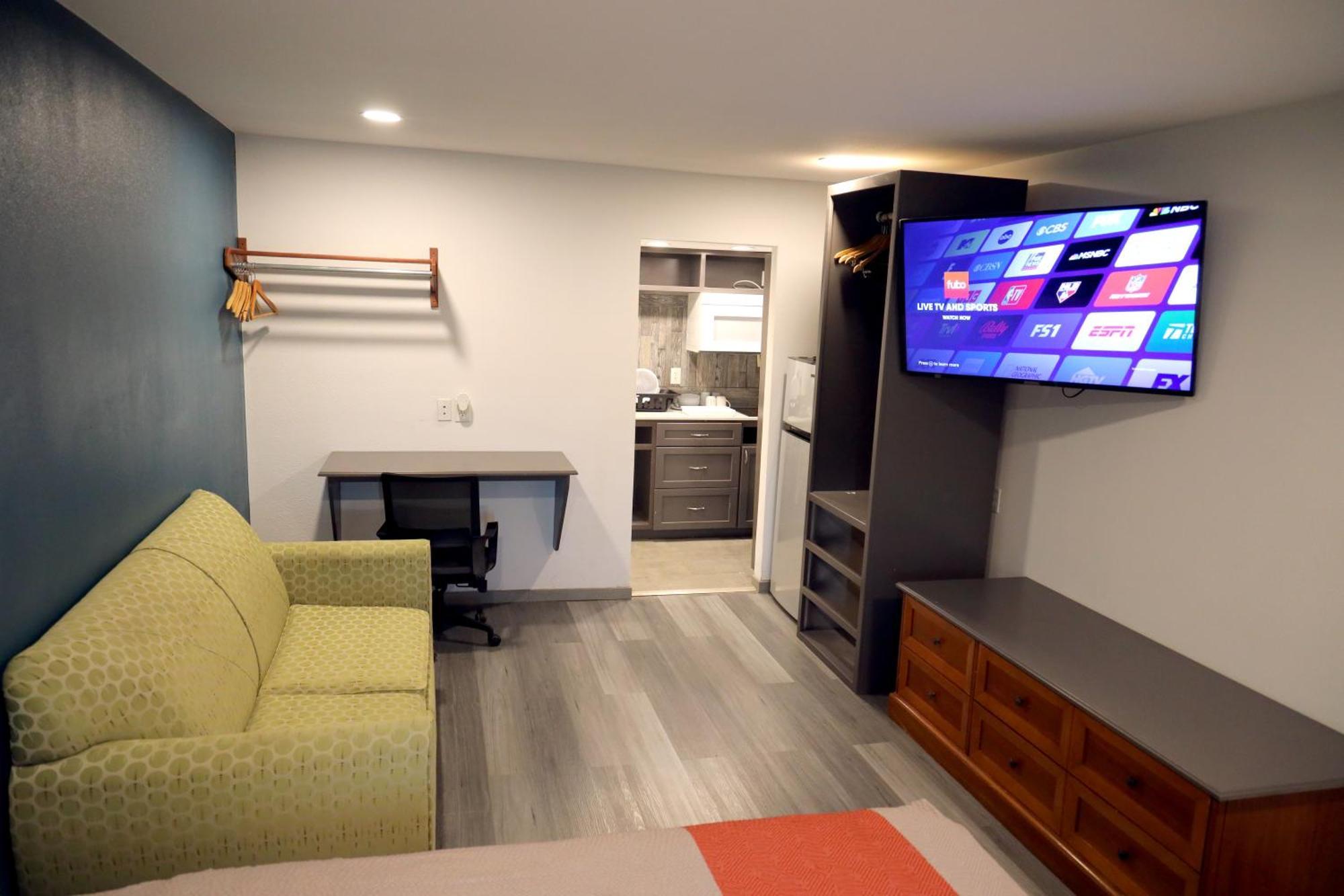 Town Place Studio Apartment Snyder Exterior foto